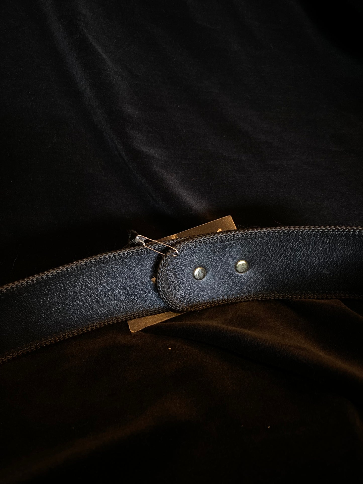 Leather Shop Suede and Leather Waist Belt with Gold Rope Appliqué