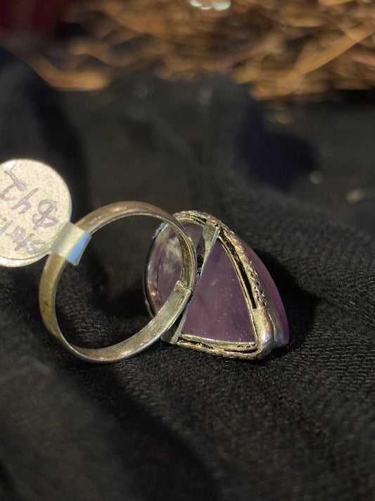 Sterling Silver Teardrop Amethyst Ring