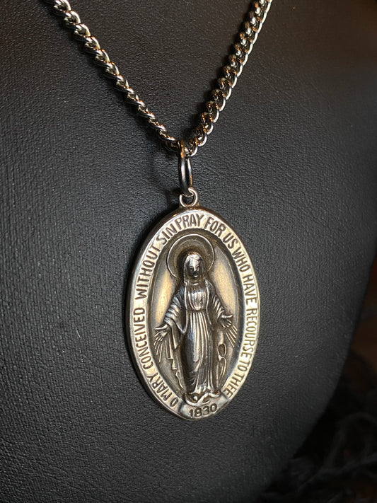 Vintage Sterling Silver Miraculous Medal Necklace