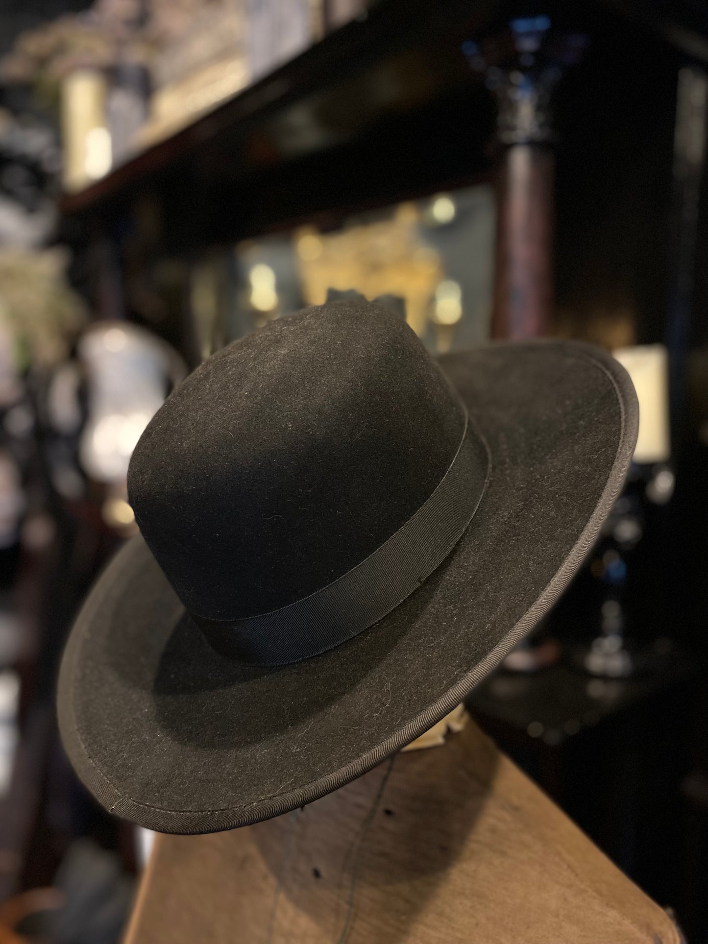 Thoroughbred Wide Brim Boater Hat