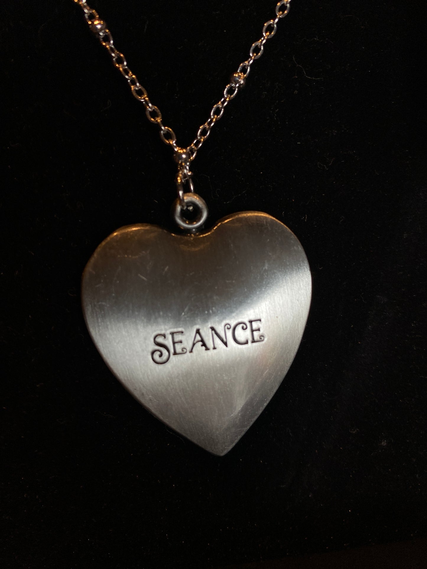 Seance “At rest” Mourning Necklace