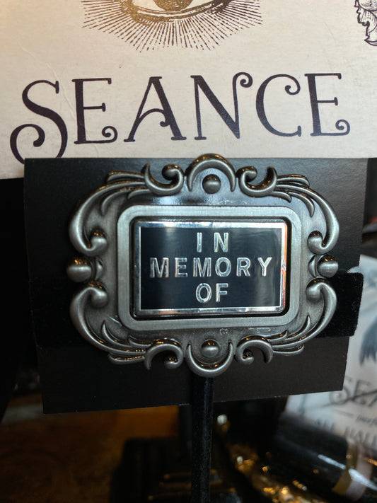 Seance Mourning Jewelry “In memory of” pin