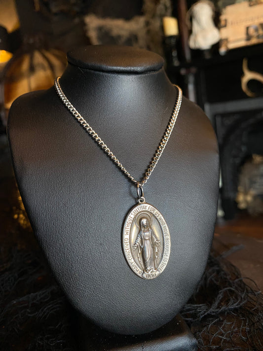 Vintage Sterling Silver Miraculous Medal Necklace