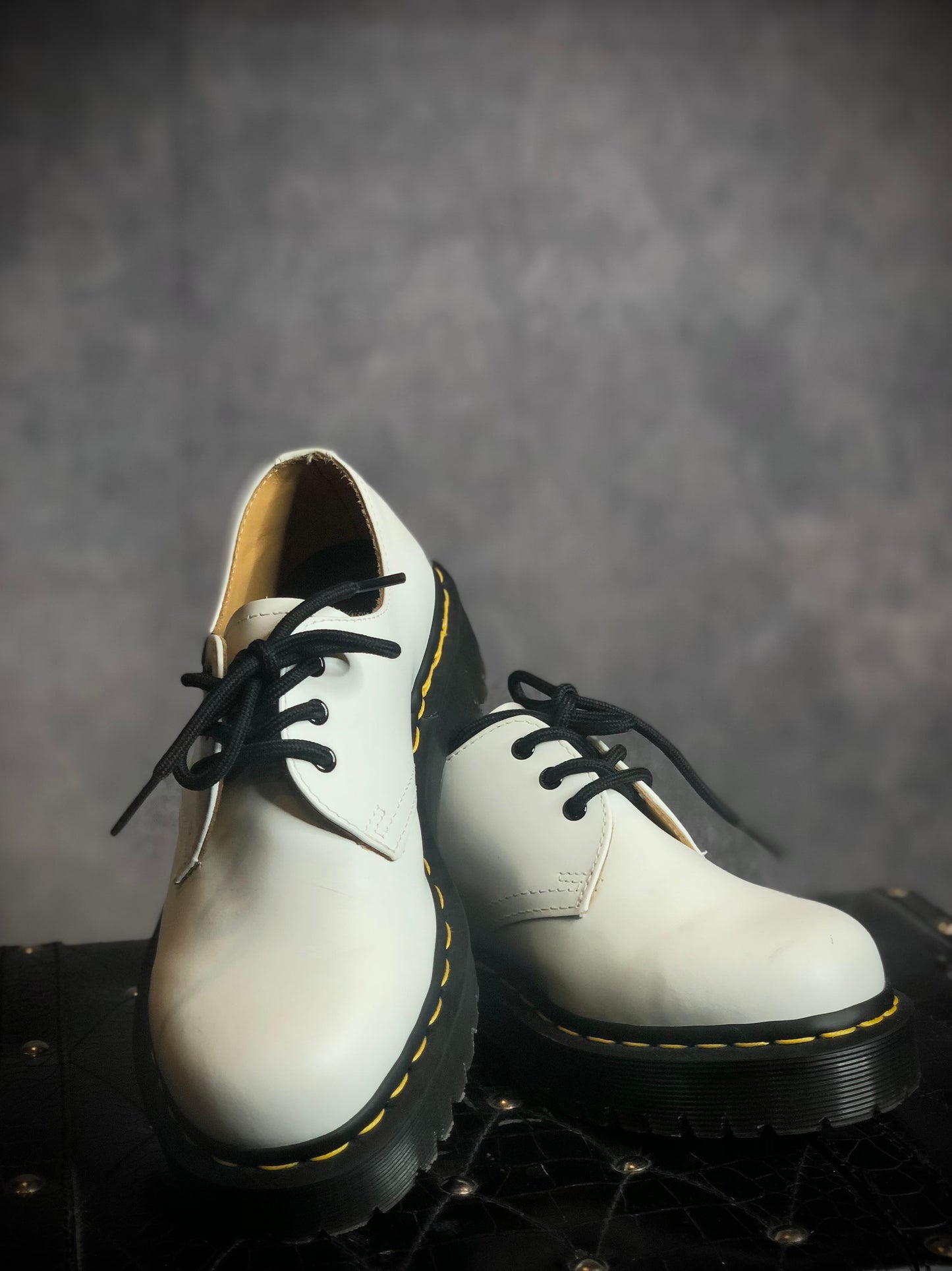 Dr. Martens White 1461 Classic Oxford