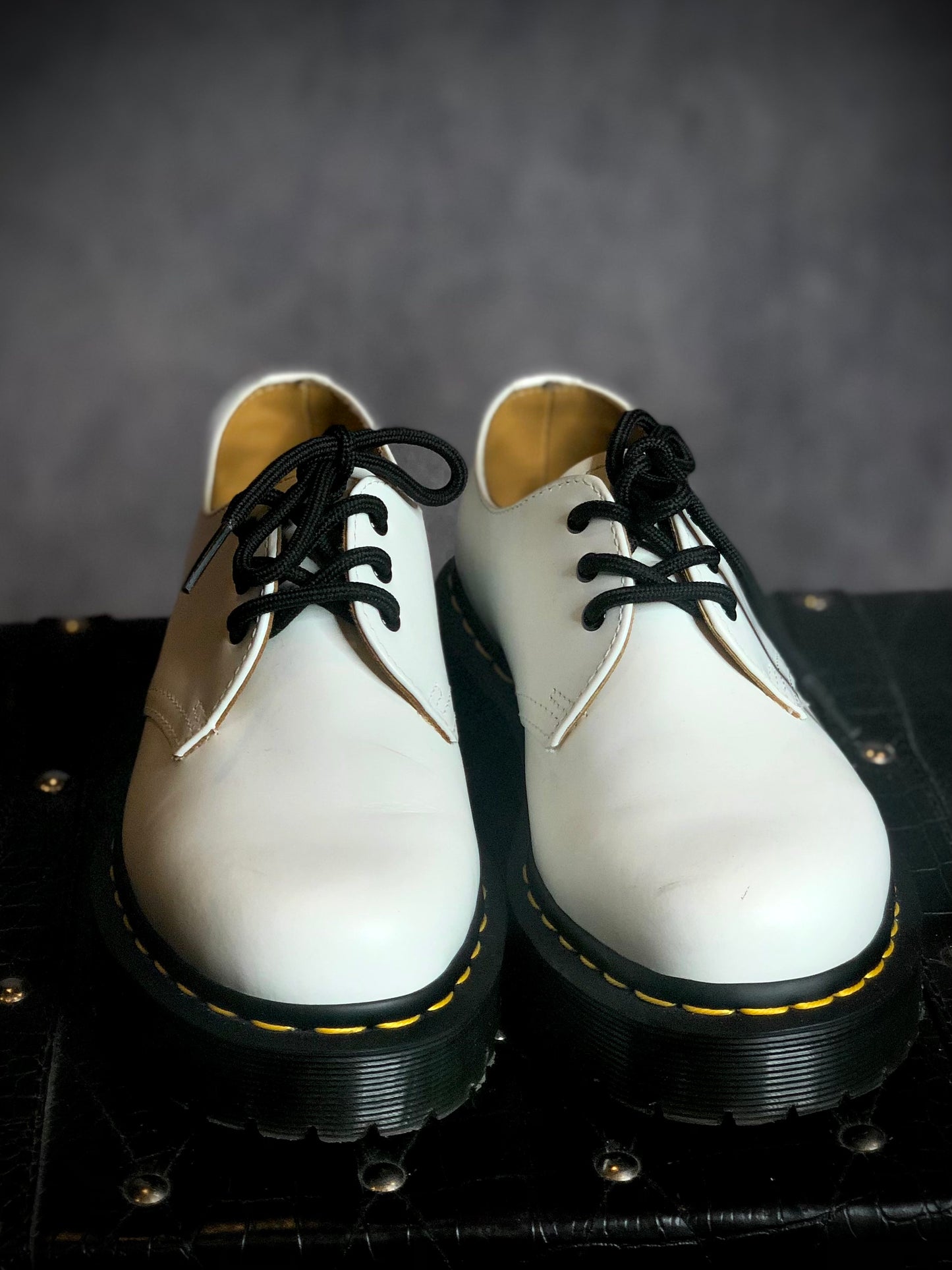 Dr. Martens White 1461 Classic Oxford