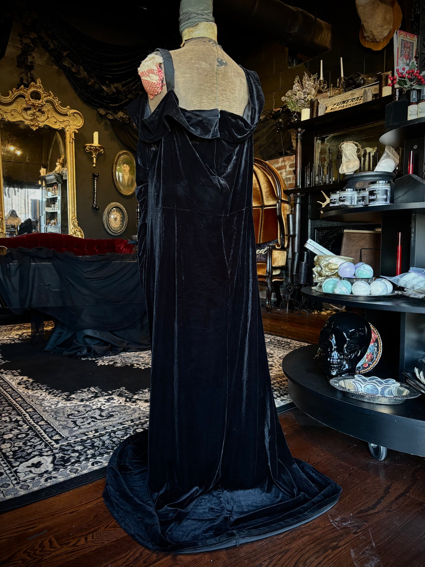 DB Studio Black Velvet Off-Shoulder Plus Size Gown