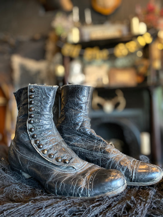 Antique Black Leather Edwardian Buttoned Women’s Boots