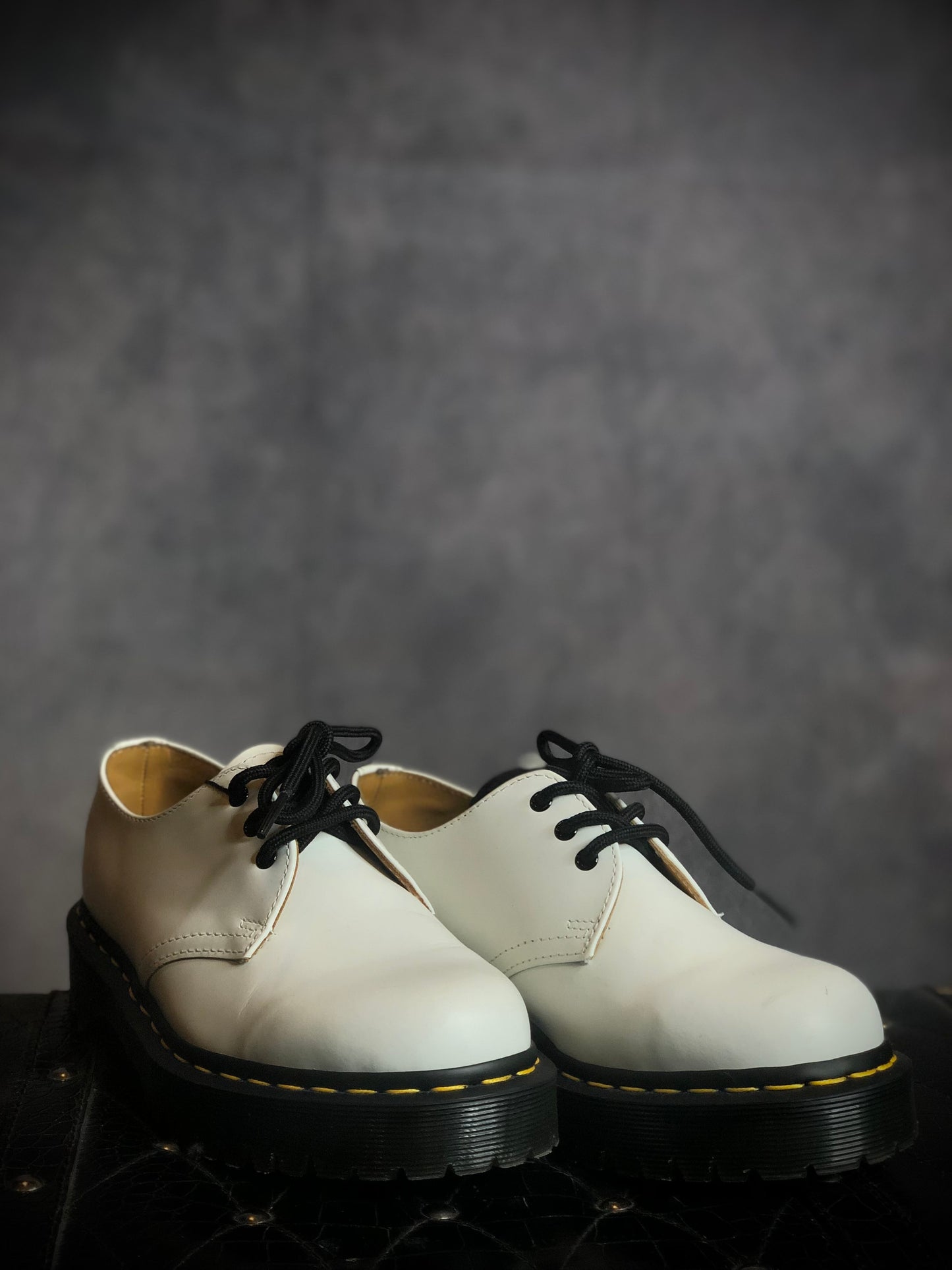 Dr. Martens White 1461 Classic Oxford