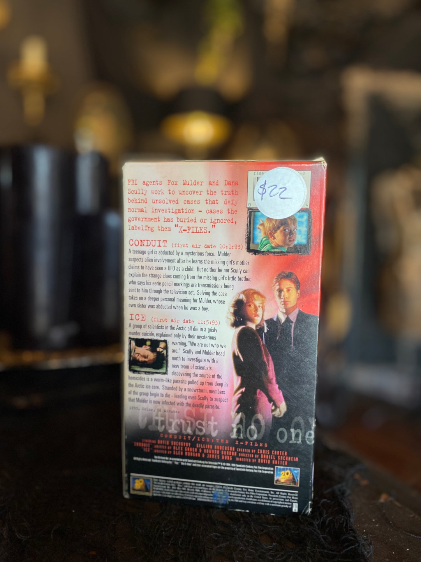 The X-Files Series VHS Episodes “Conduit/Ice” With Rare Episode Art Cards